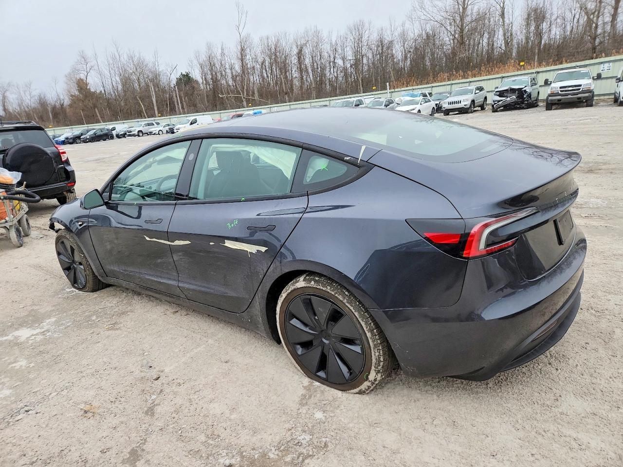 2024 TESLA MODEL 3