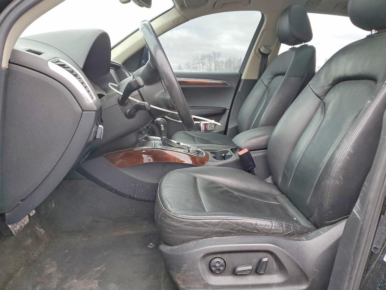 2012 AUDI Q5