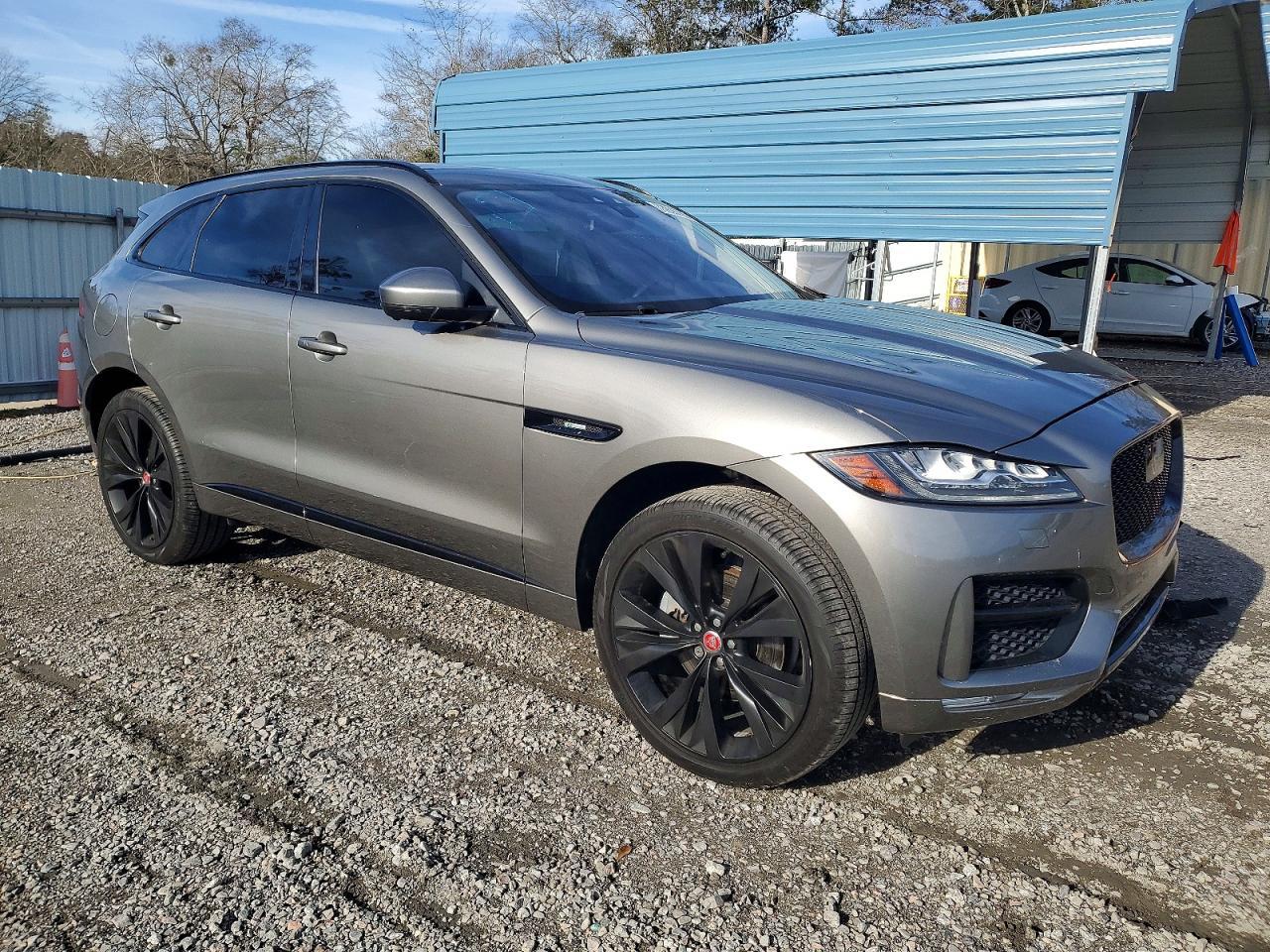 2019 JAGUAR F-Pace