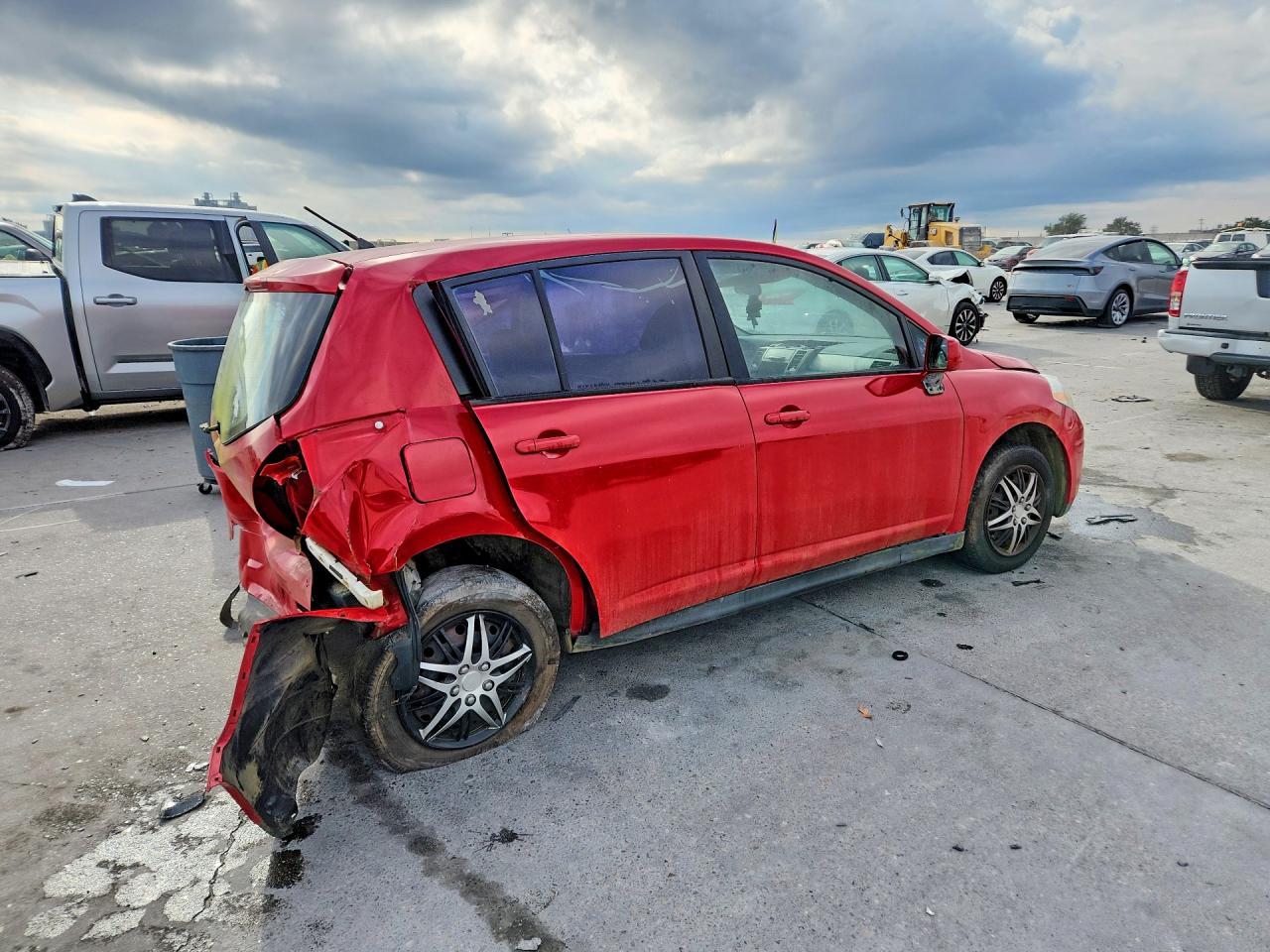 2012 NISSAN VERSA