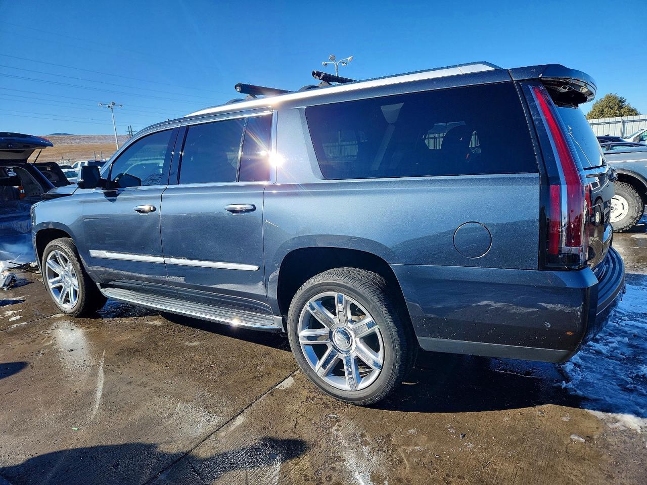 2019 CADILLAC Escalade ESV