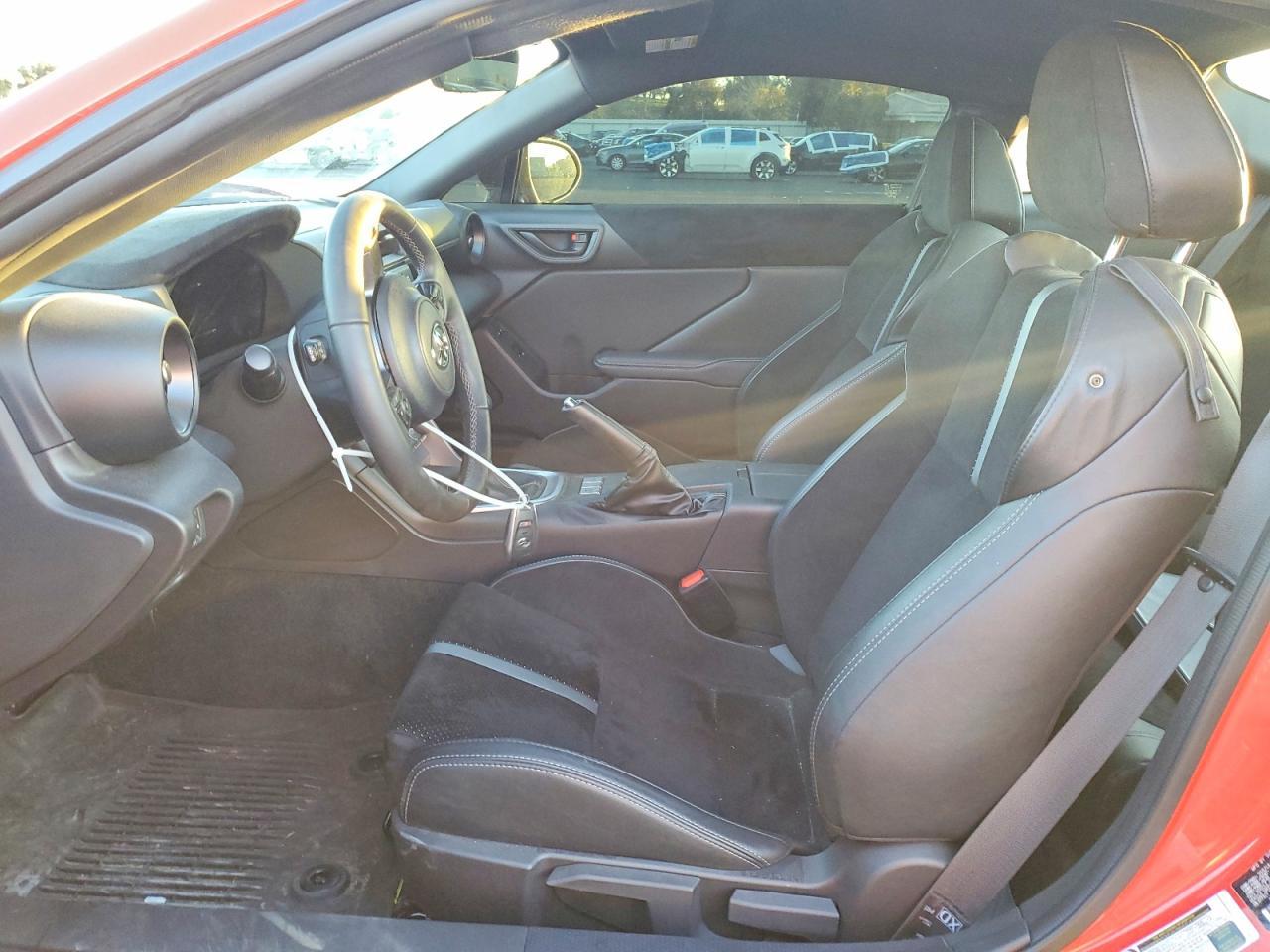 2025 TOYOTA GR 86