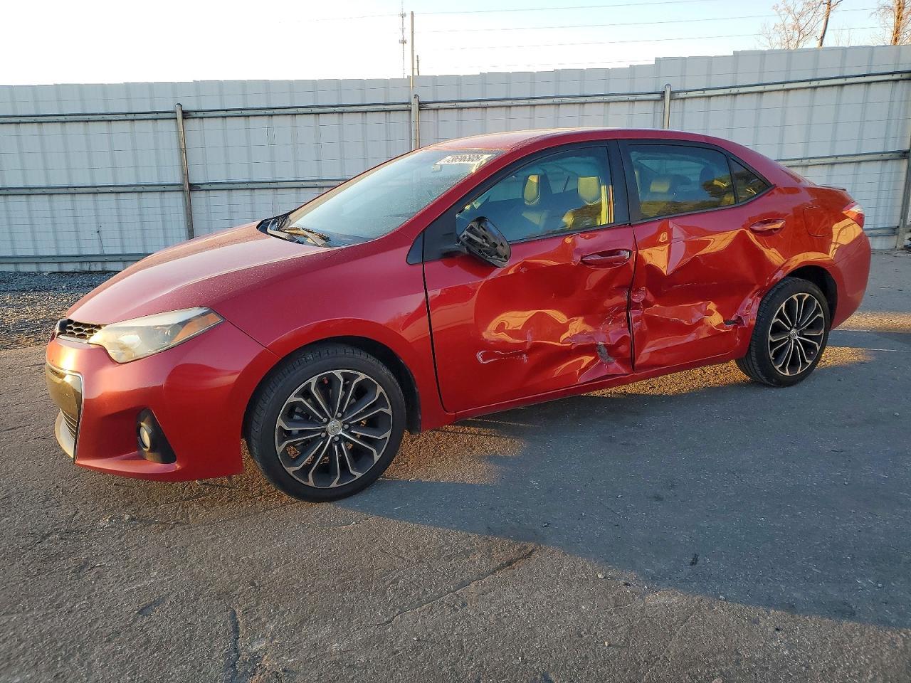 2014 TOYOTA COROLLA