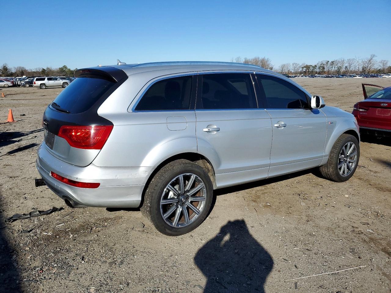 2015 AUDI Q7