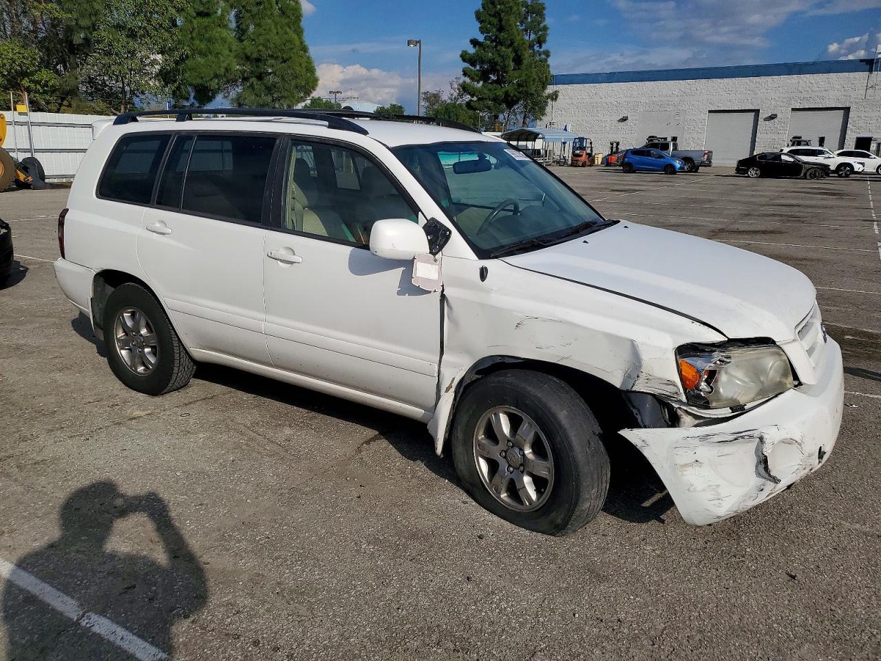 2006 TOYOTA HIGHLANDER