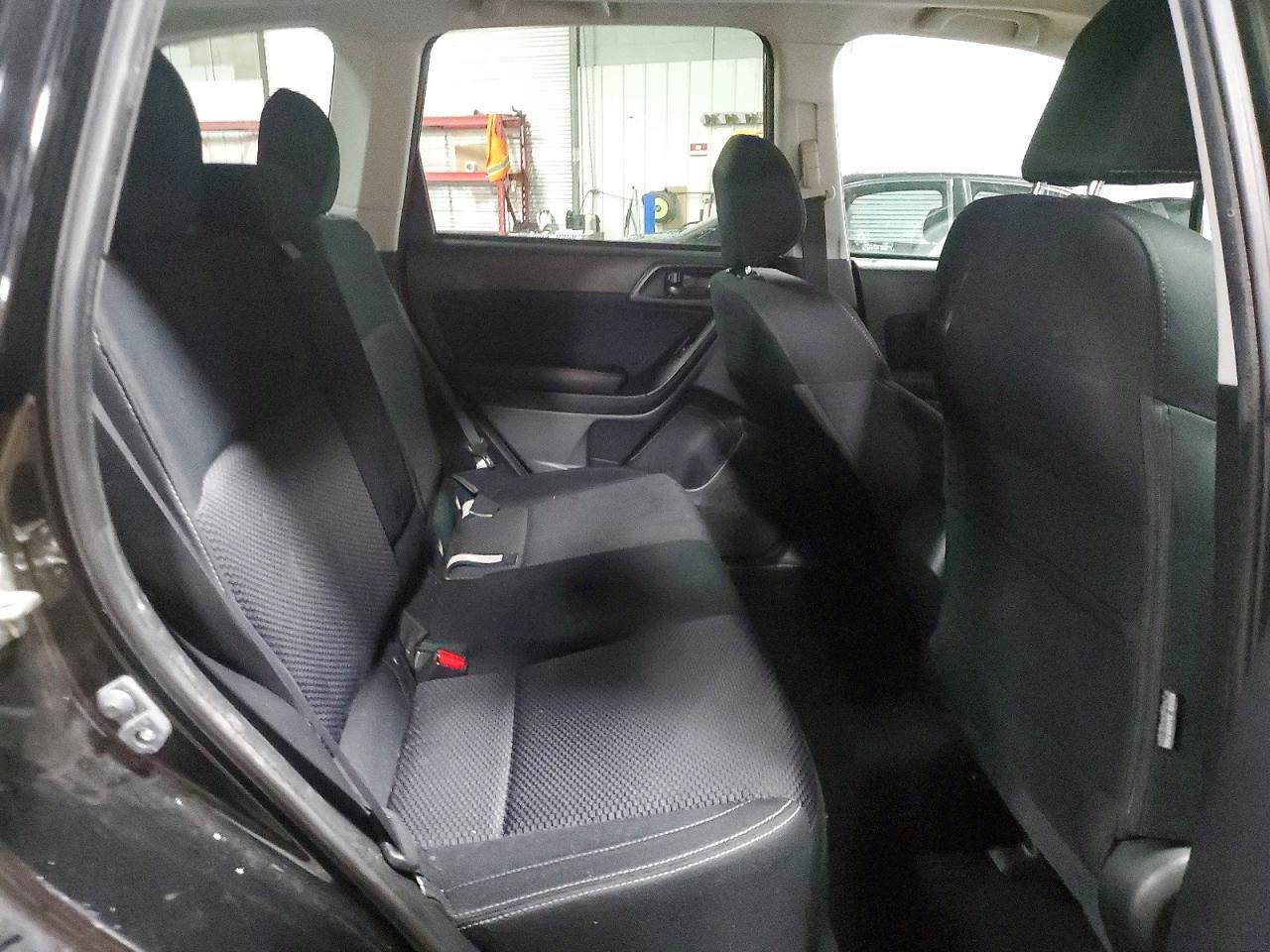 2017 SUBARU FORESTER