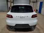2016 PORSCHE Macan