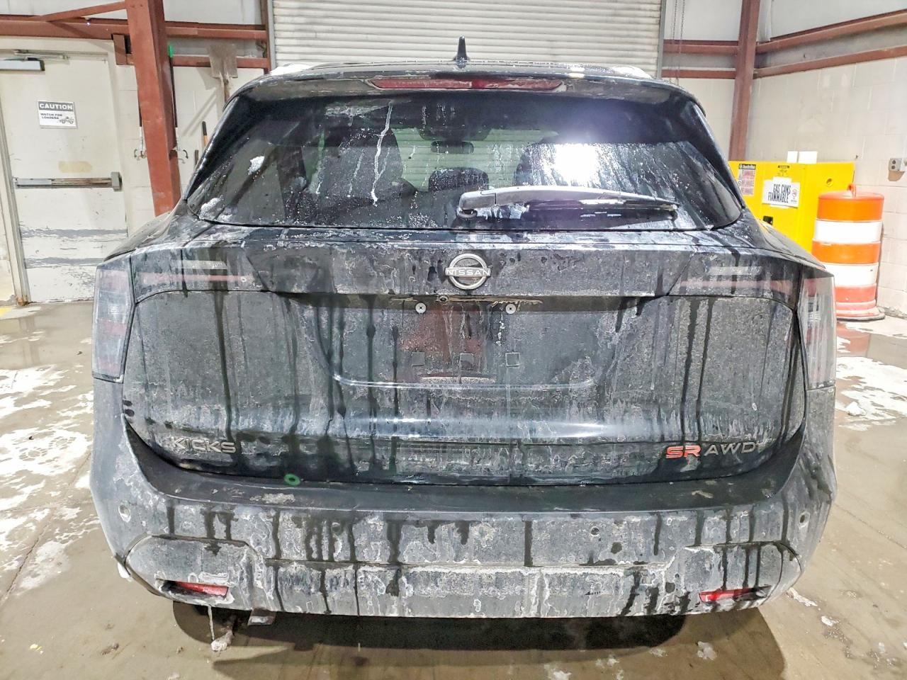 2025 NISSAN KICKS