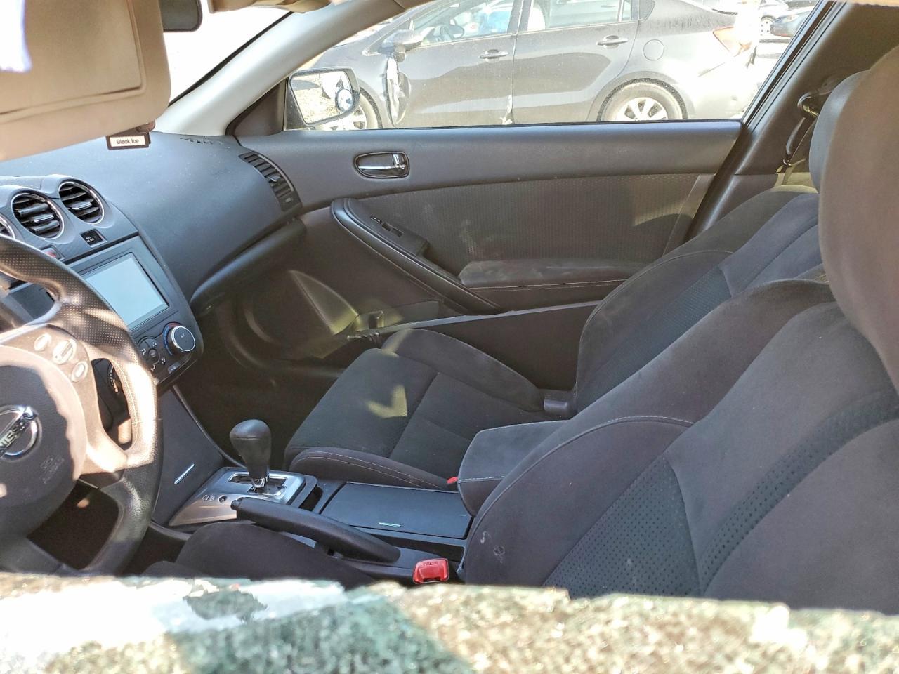 2012 NISSAN ALTIMA