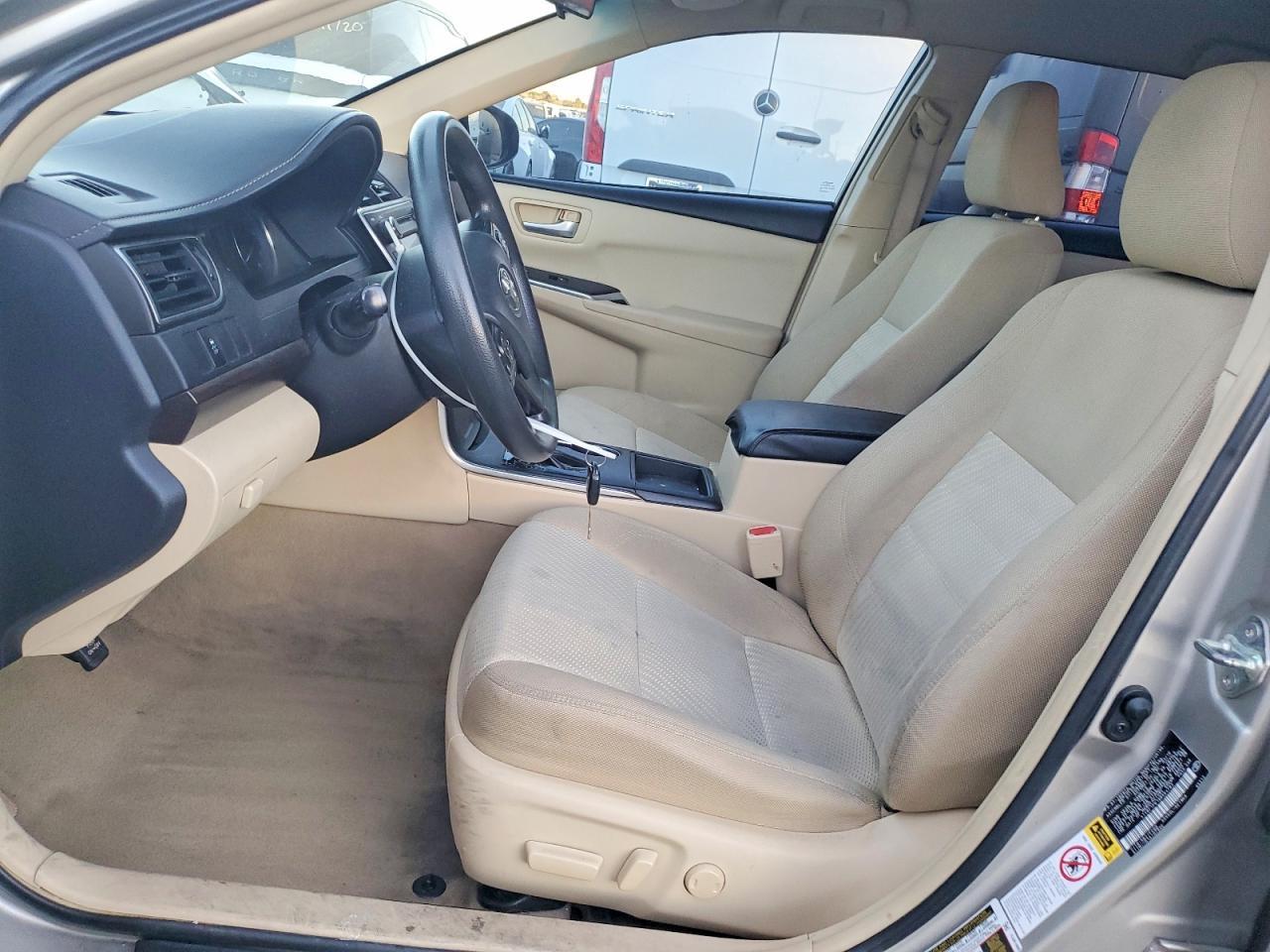 2016 TOYOTA CAMRY