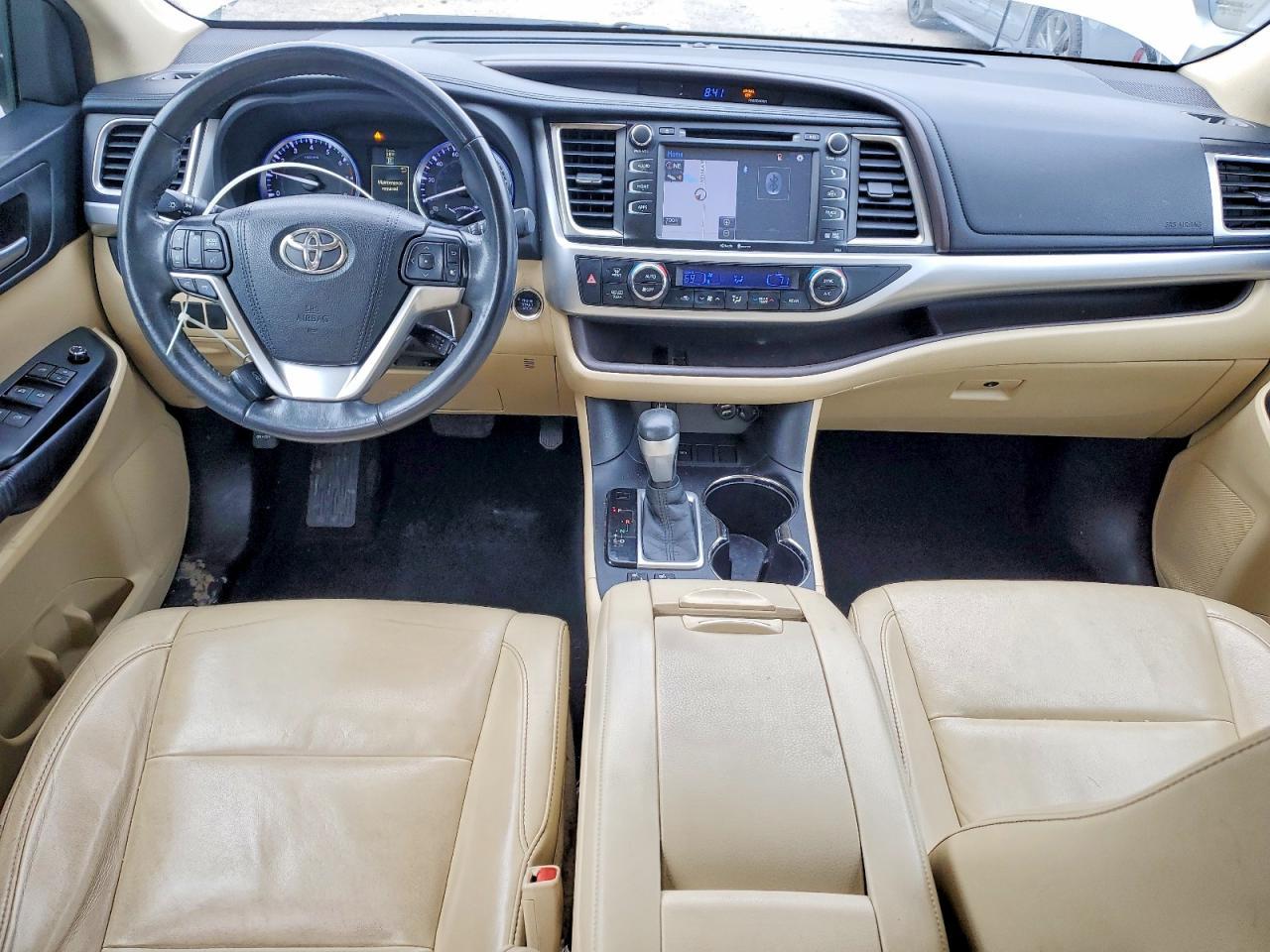 2015 TOYOTA HIGHLANDER