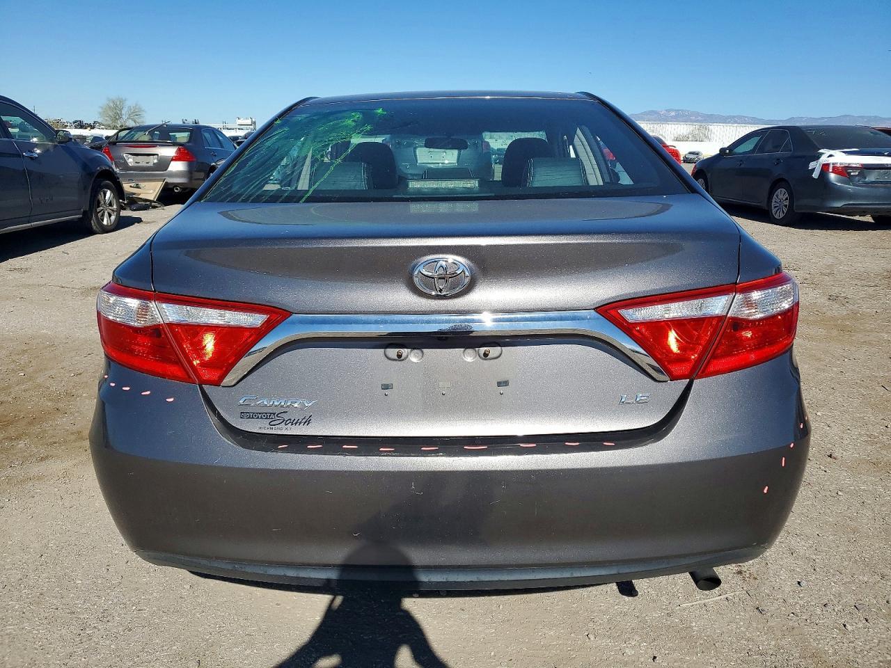 2017 TOYOTA CAMRY