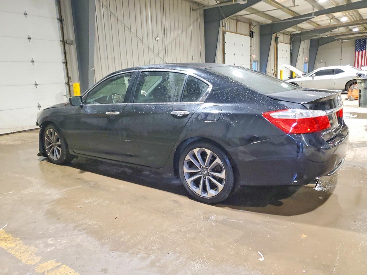 2015 HONDA ACCORD