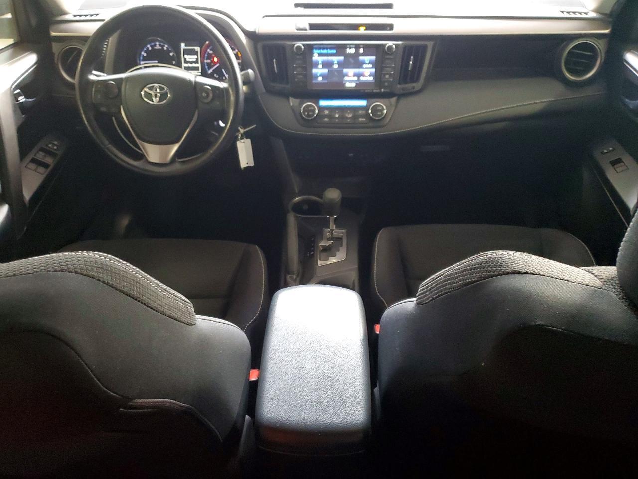 2016 TOYOTA RAV4