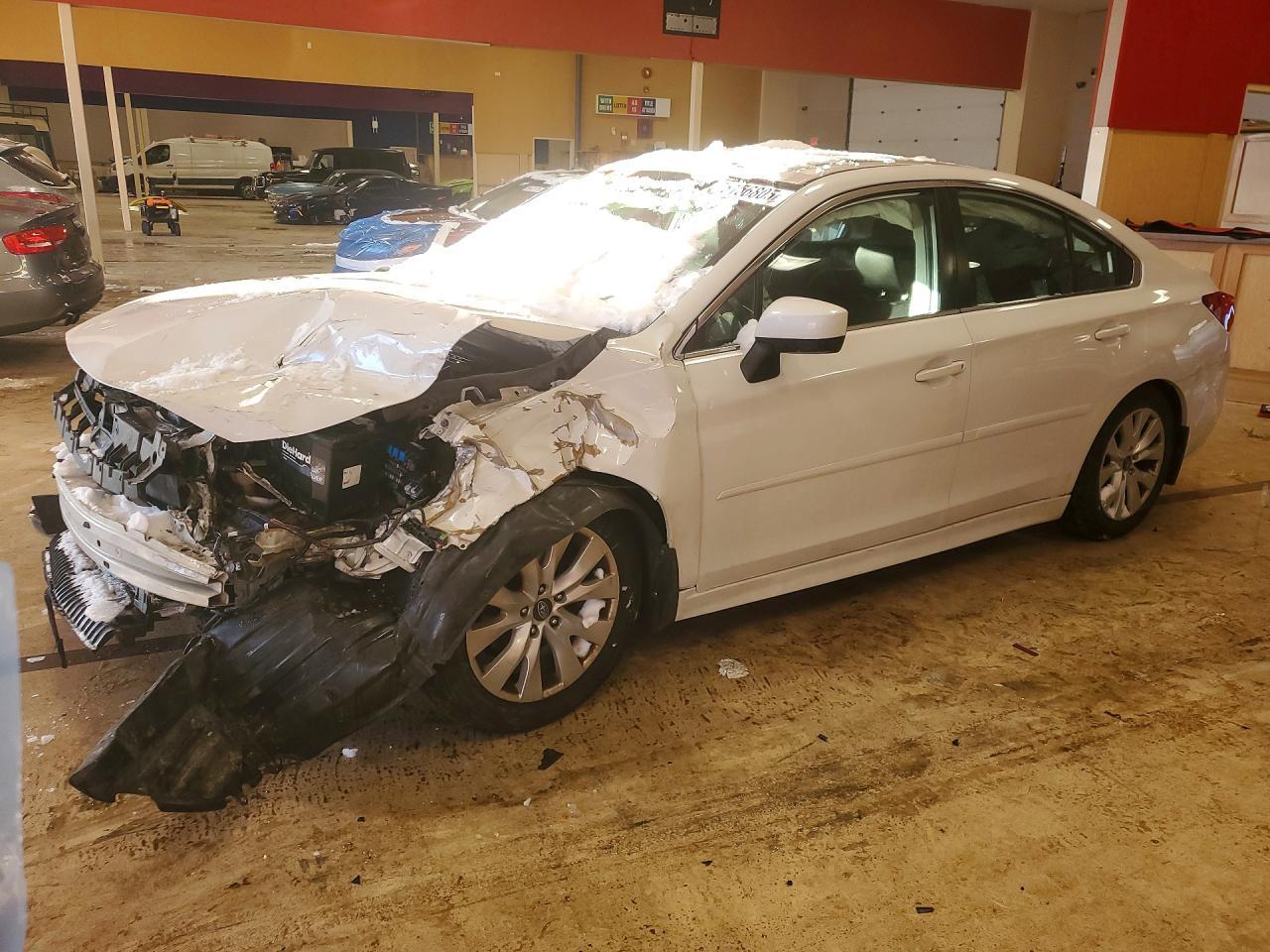 2015 SUBARU Legacy