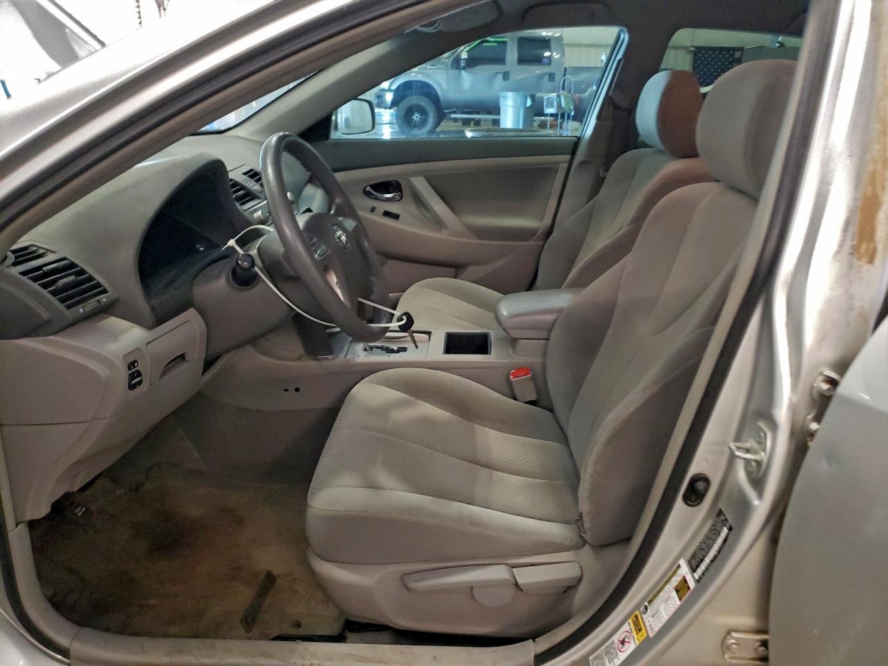 2009 TOYOTA CAMRY