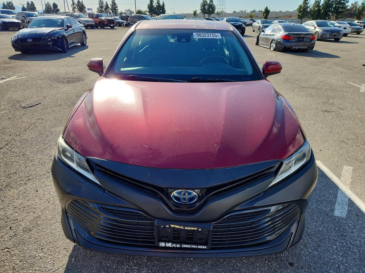 2018 TOYOTA CAMRY