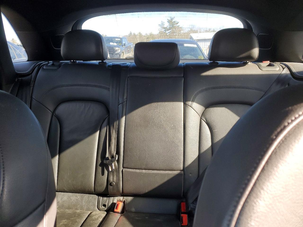 2015 AUDI Q3
