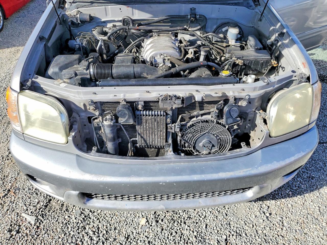2003 TOYOTA Sequoia