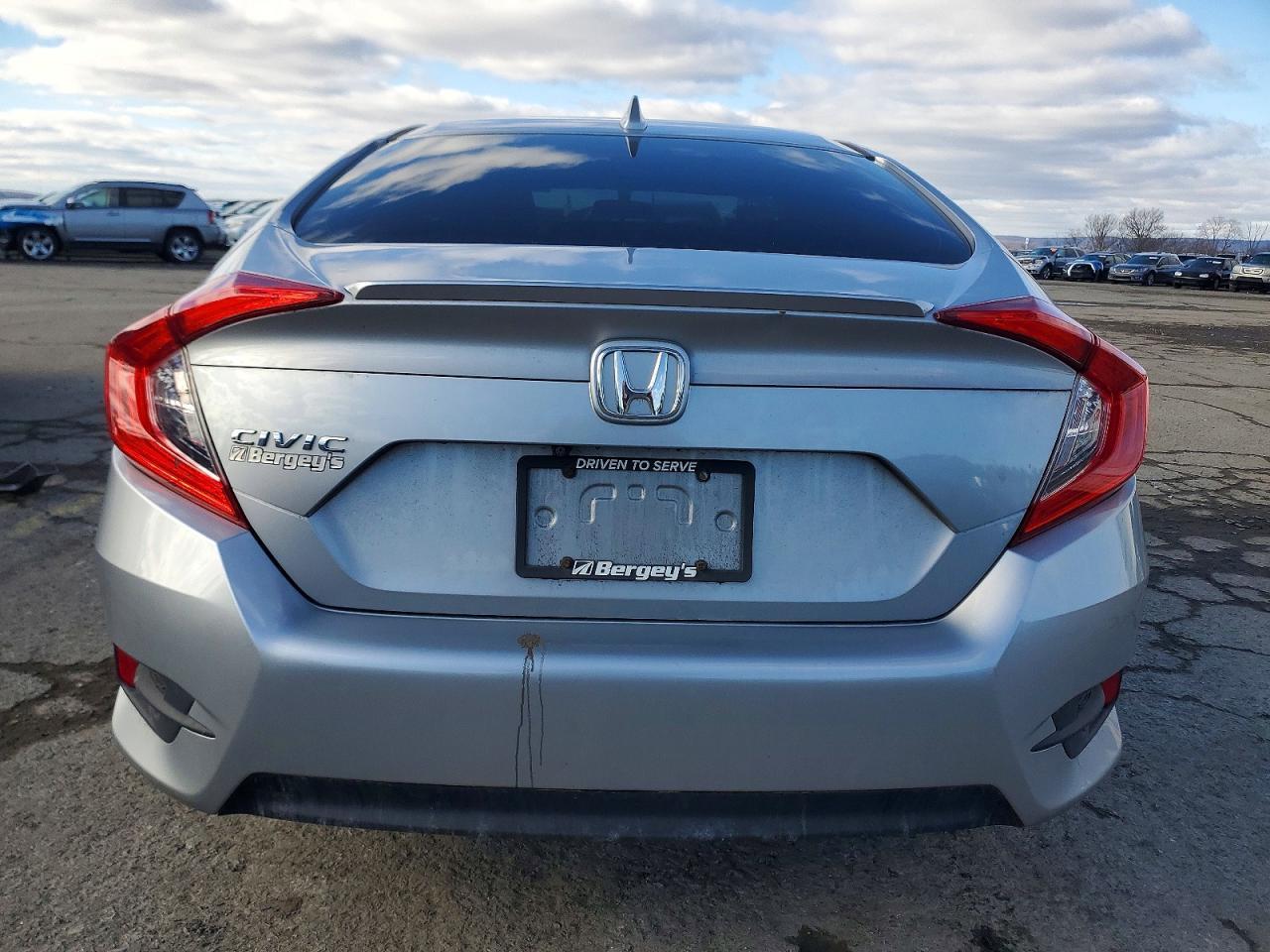 2018 HONDA CIVIC