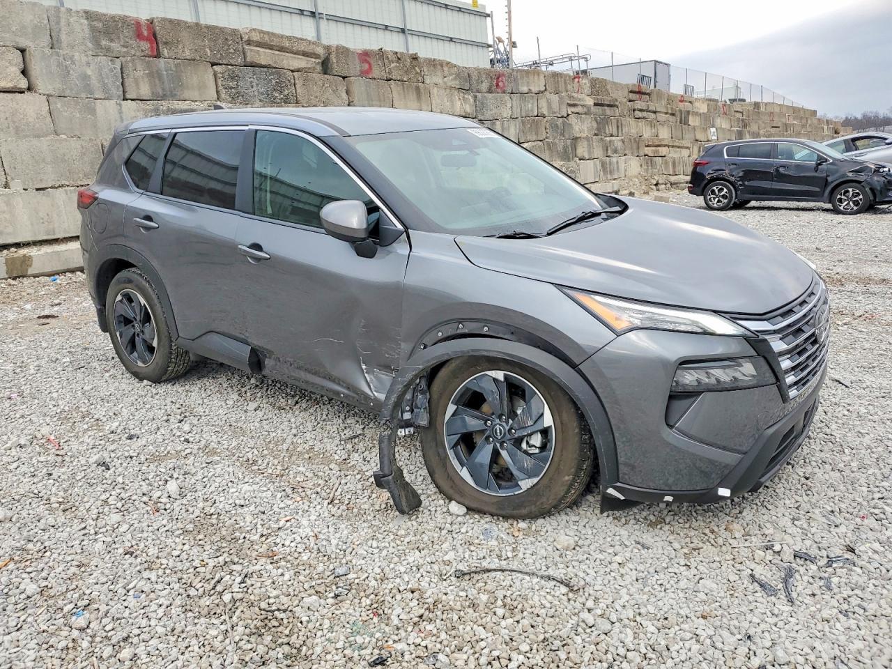 2025 NISSAN ROGUE