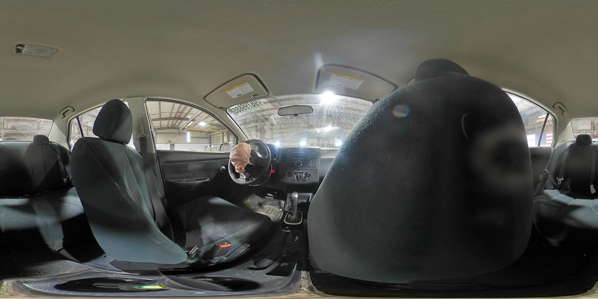 2010 NISSAN VERSA