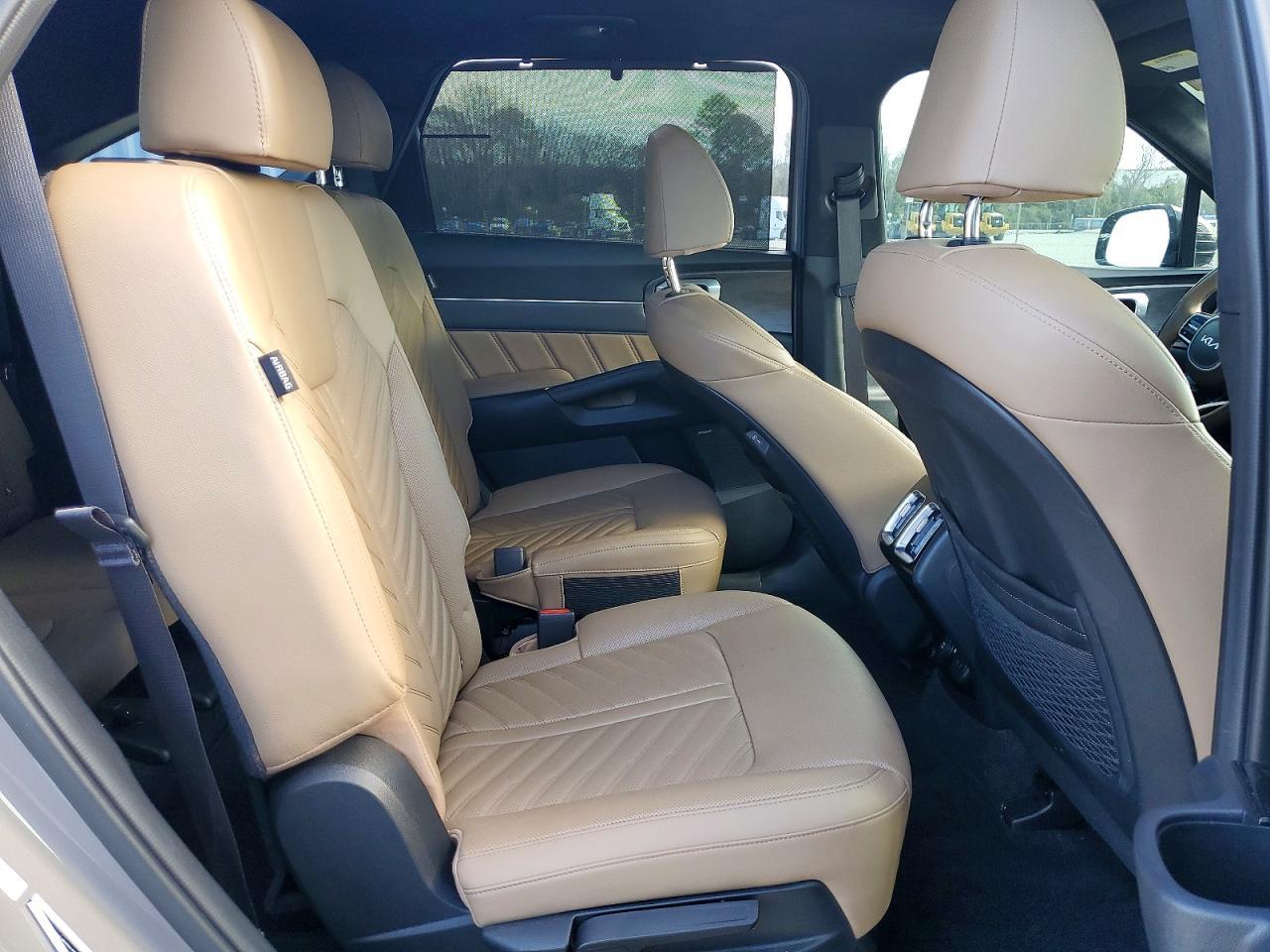 2025 KIA SORENTO