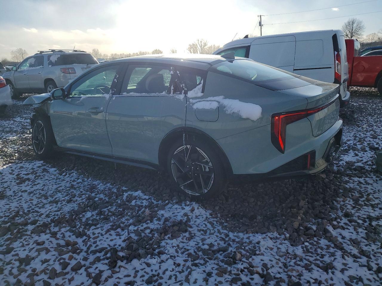 2025 KIA K4