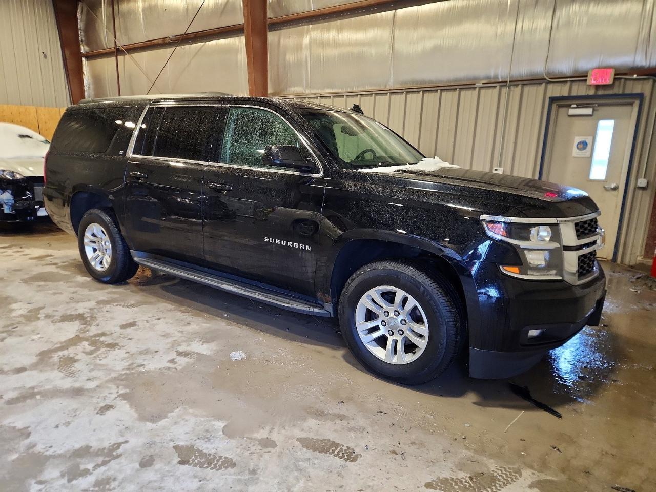 2015 CHEVROLET Suburban
