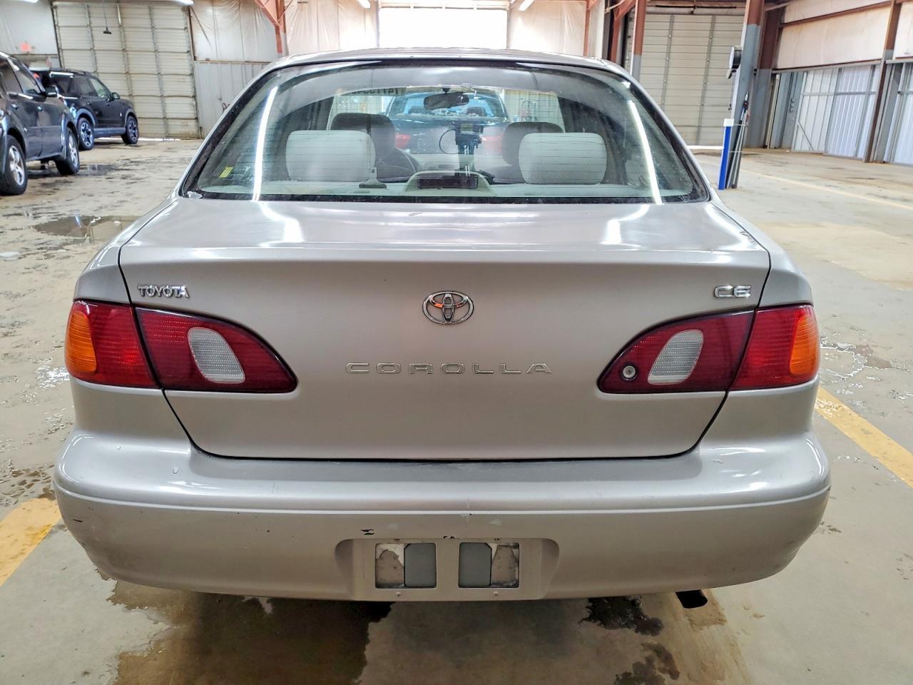 2000 TOYOTA COROLLA