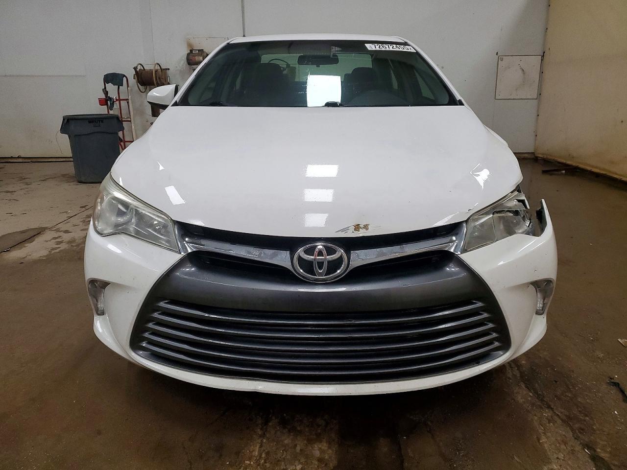 2015 TOYOTA CAMRY