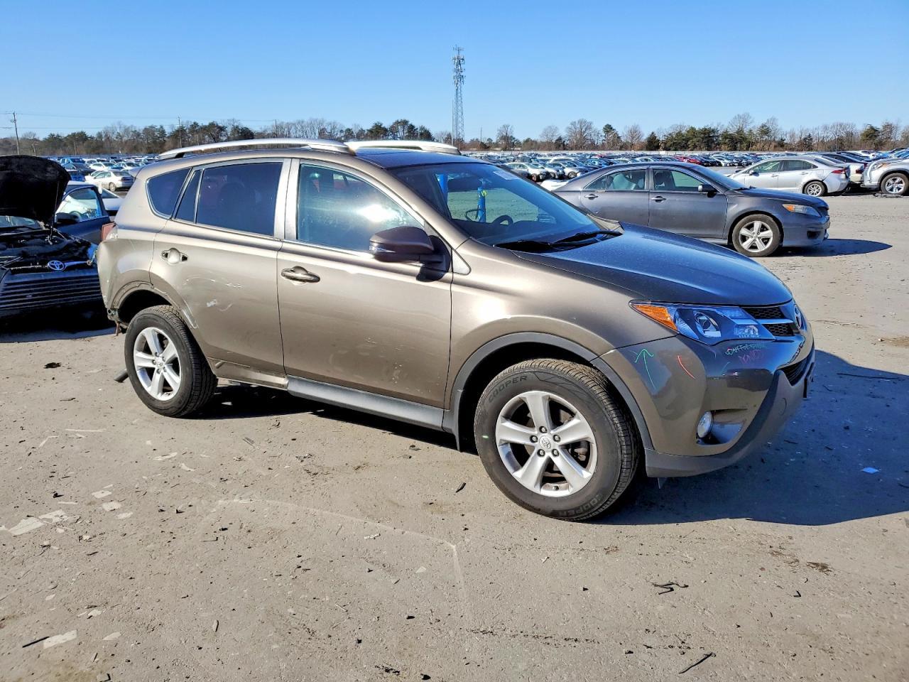 2013 TOYOTA RAV4