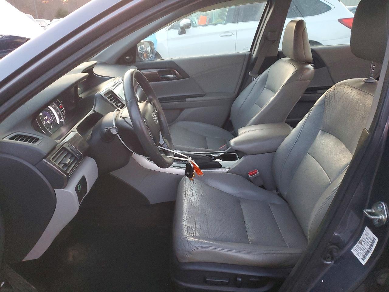 2016 HONDA ACCORD