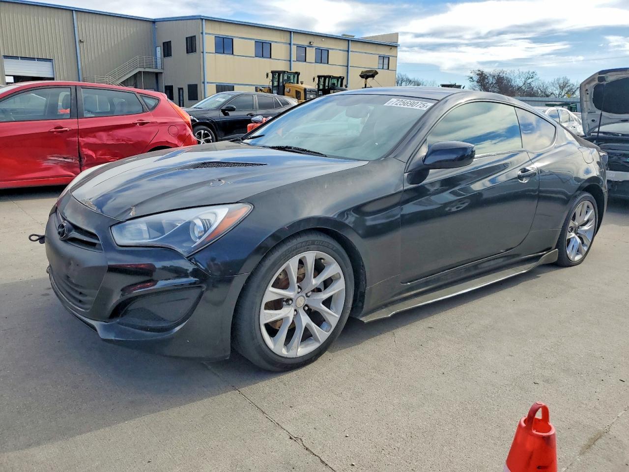 2013 HYUNDAI GENESIS