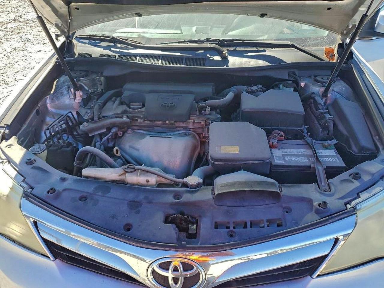 2014 TOYOTA CAMRY