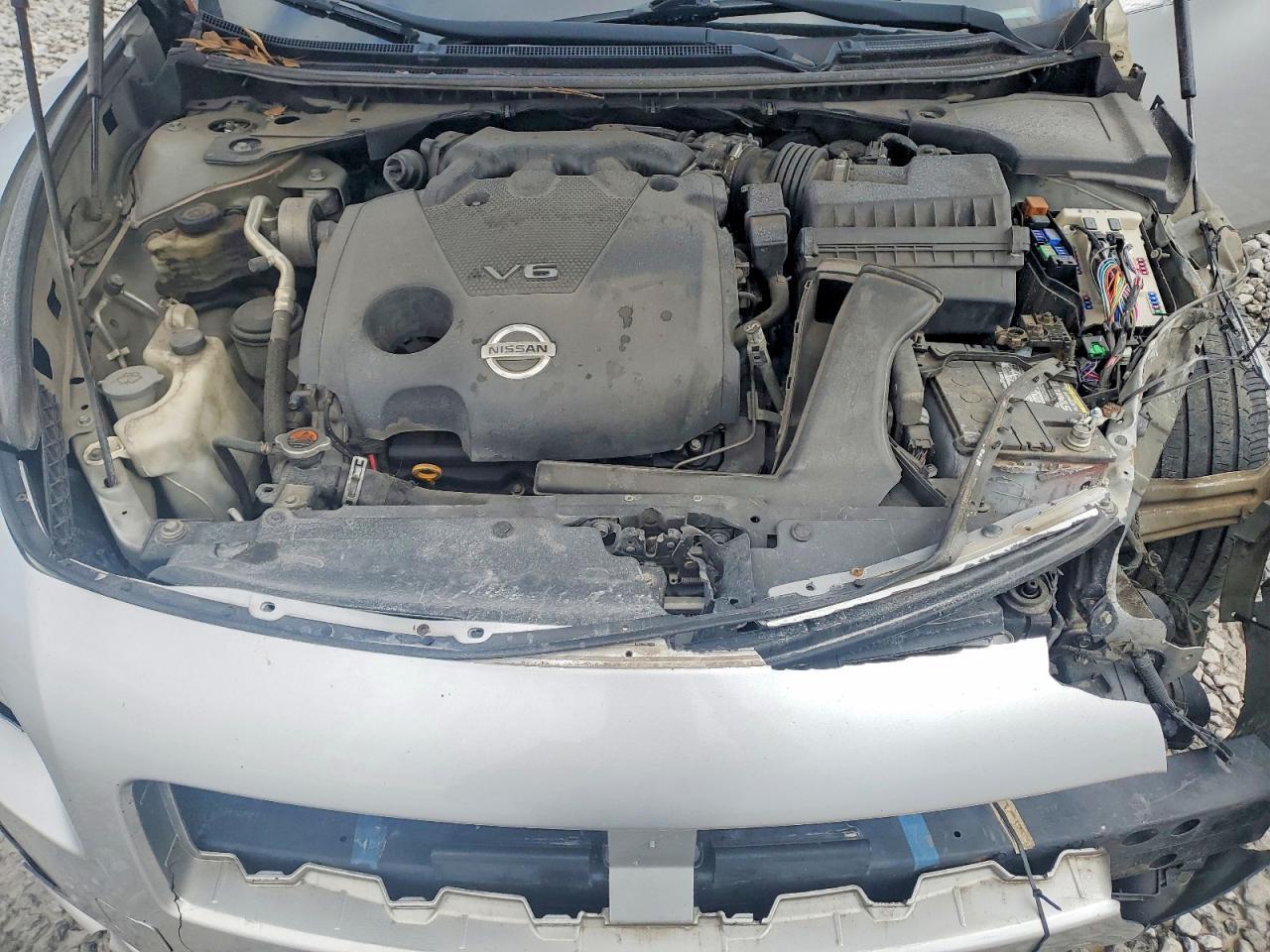 2014 NISSAN Maxima