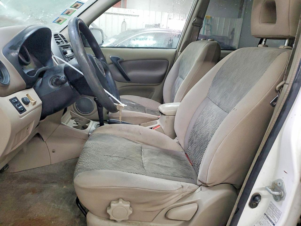 2002 TOYOTA RAV4