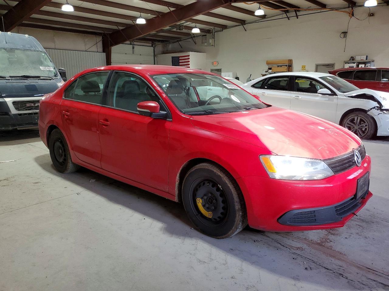 2012 VOLKSWAGEN JETTA