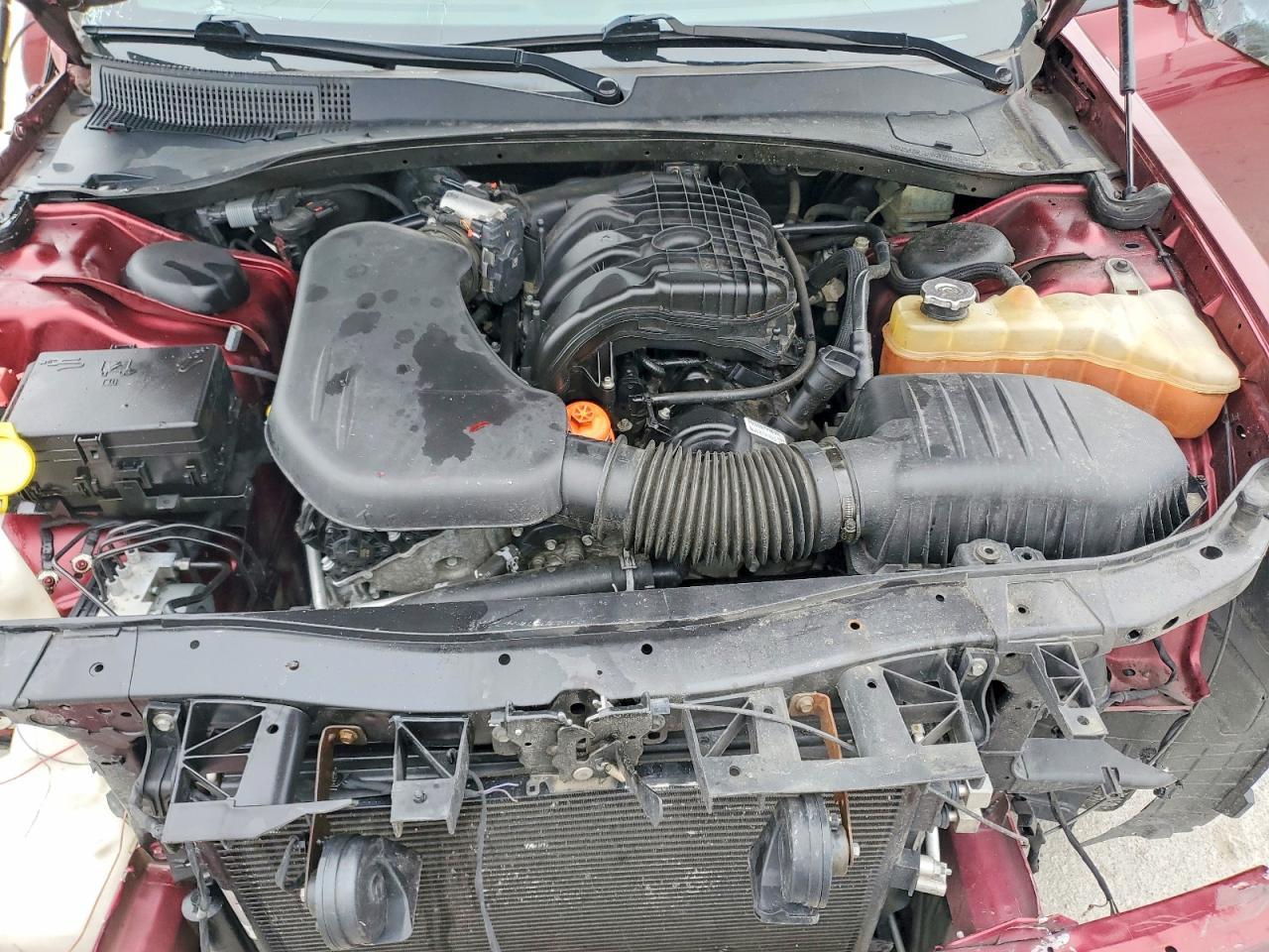 2019 CHRYSLER 300