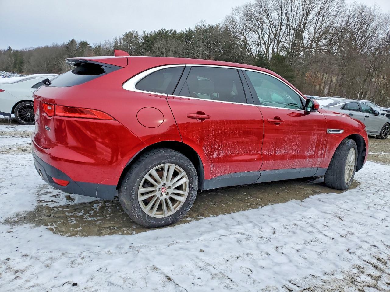 2017 JAGUAR F-Pace