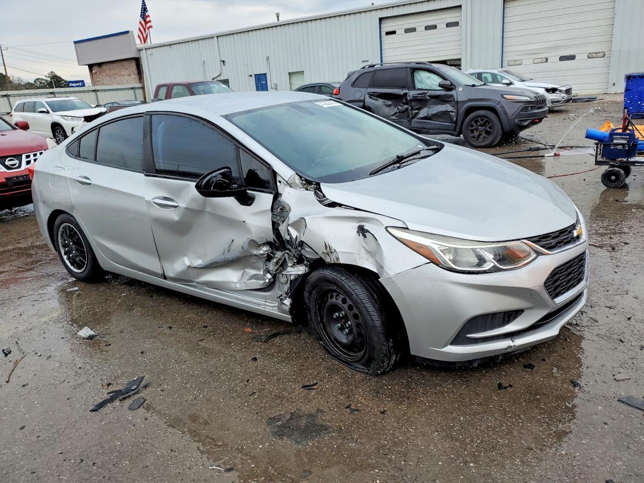 2016 CHEVROLET CRUZE