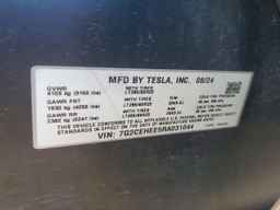 2024 TESLA Cybertruck