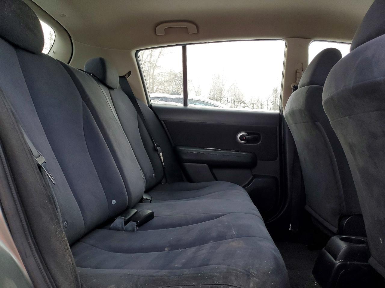 2009 NISSAN VERSA