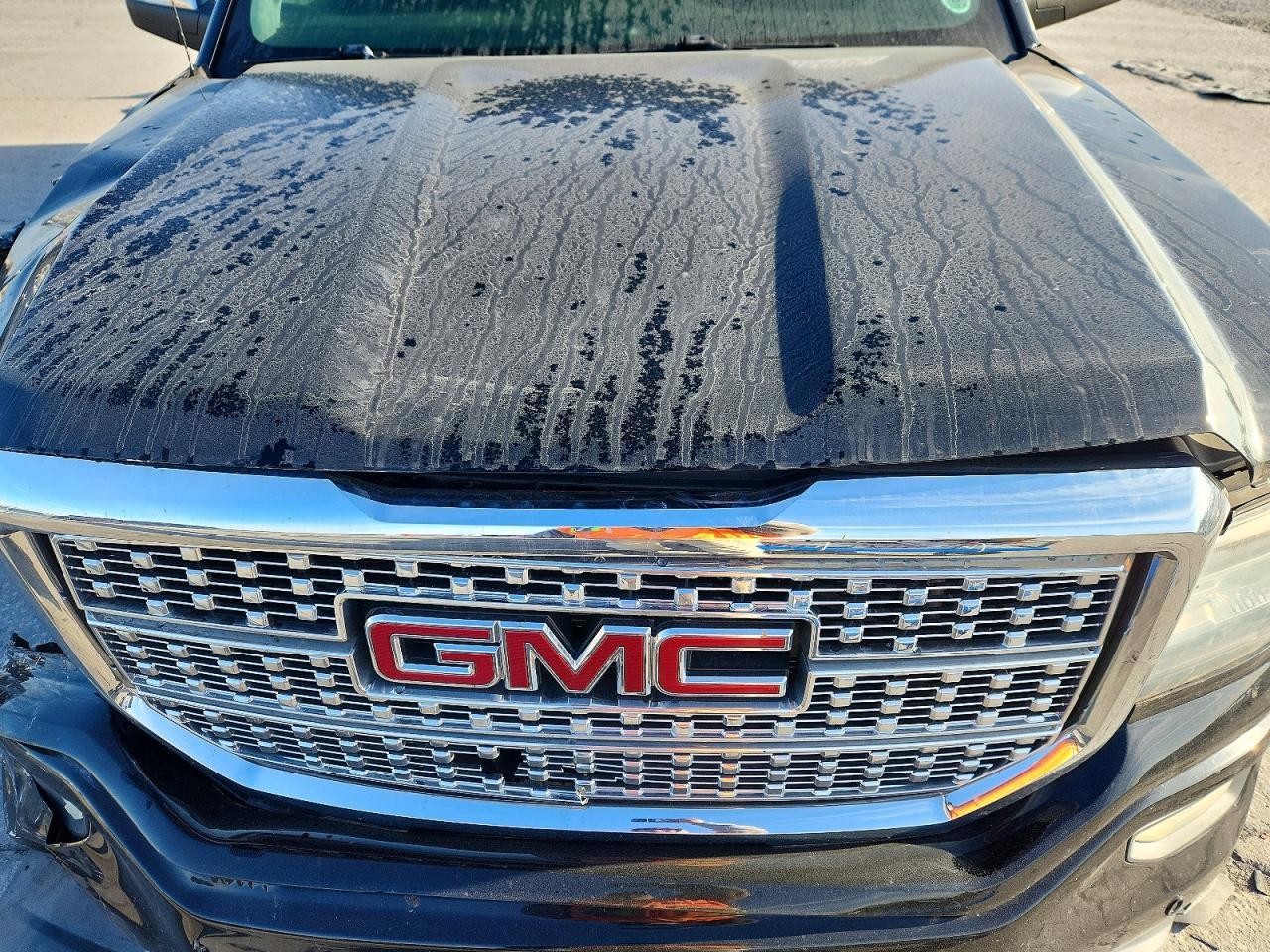 2016 GMC Sierra