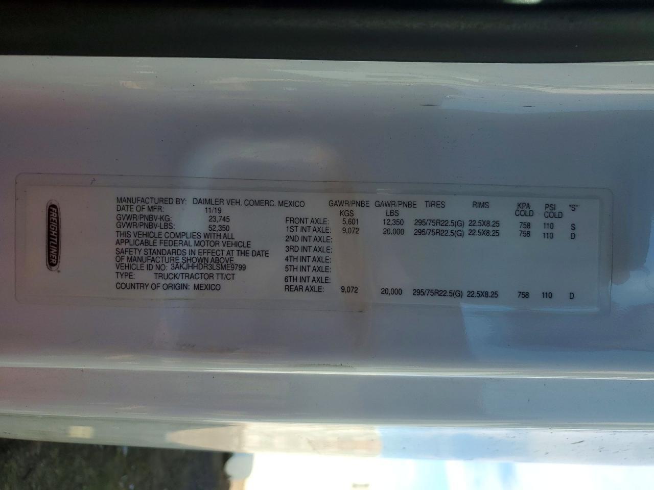 2020 FREIGHTLINER CASCADIA 126