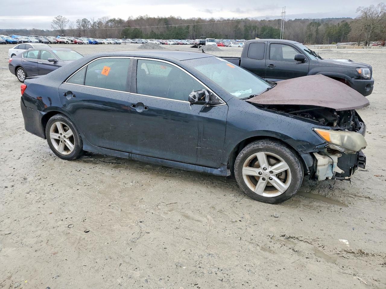 2012 TOYOTA CAMRY