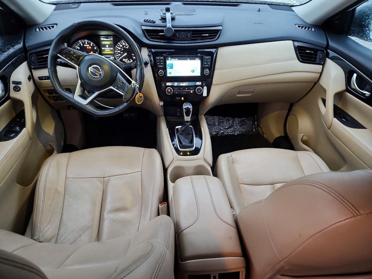 2017 NISSAN ROGUE