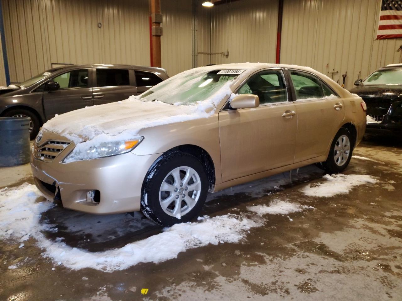 2010 TOYOTA CAMRY