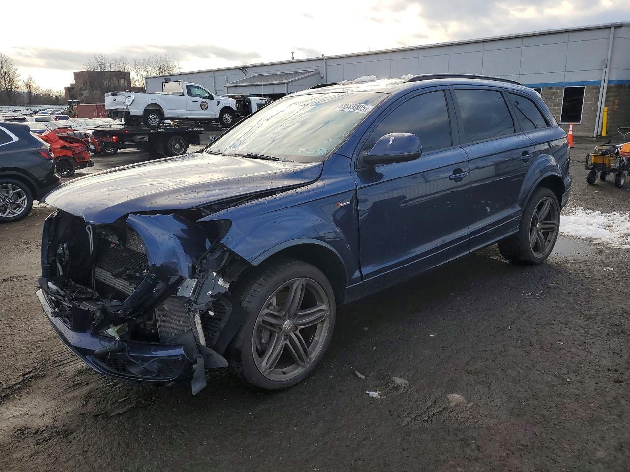 2013 AUDI Q7