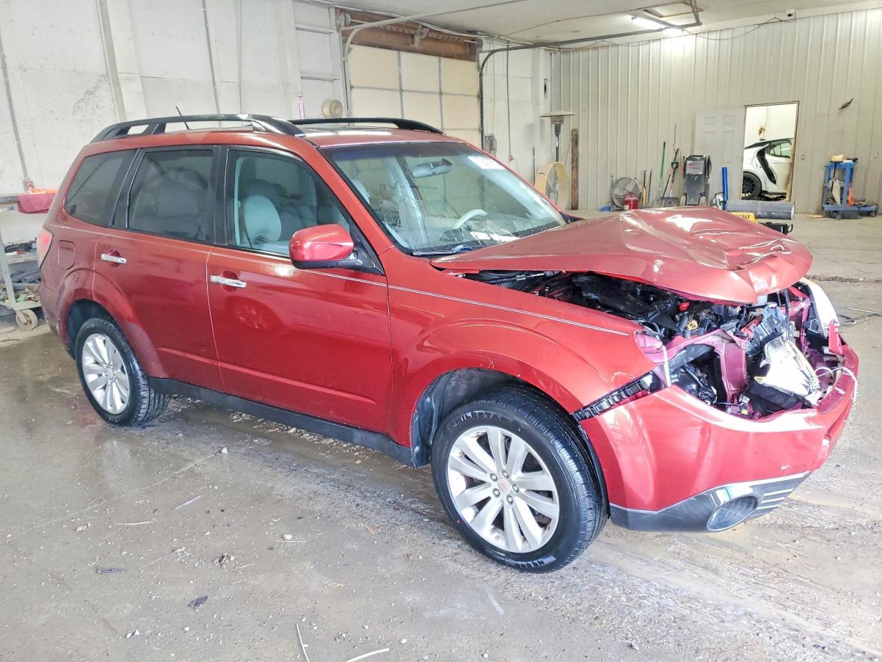 2011 SUBARU FORESTER
